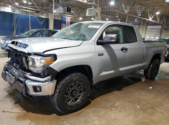 5TFUW5F15JX717693 2018 TOYOTA TUNDRA Серый Передняя левая четверть