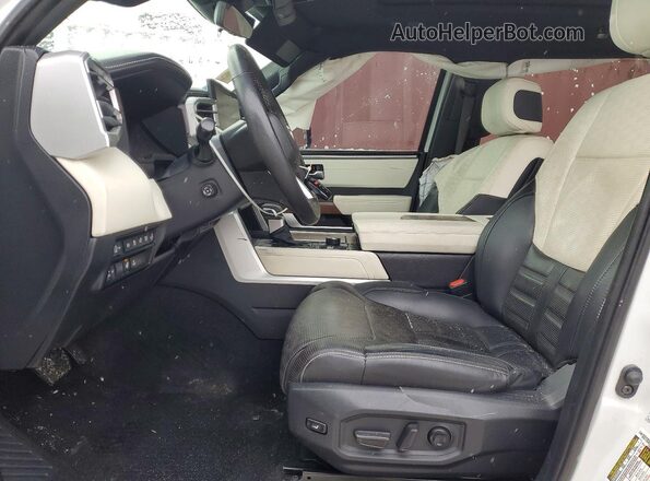 5TFVC5DB5NX009555 2022 TOYOTA TUNDRA Белый Вид салона спереди