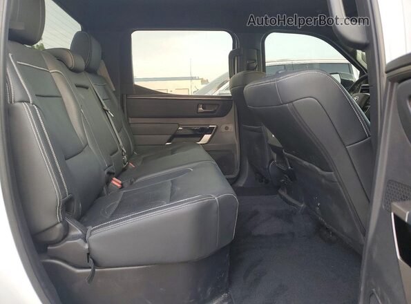 5TFWA5DB0TX349042 2026 TOYOTA LIMITED Белый Вид задних сидений