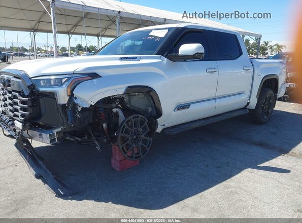 5TFWC5DB4SX098471 2025 TOYOTA TUNDRA HYBRID Белый Передняя левая четверть