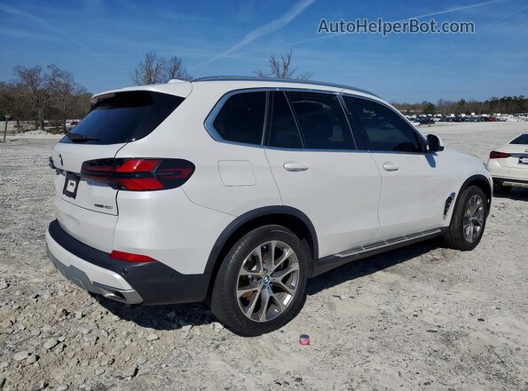 5UX13EU07R9U34264 2024 BMW X5 White Tył prawy