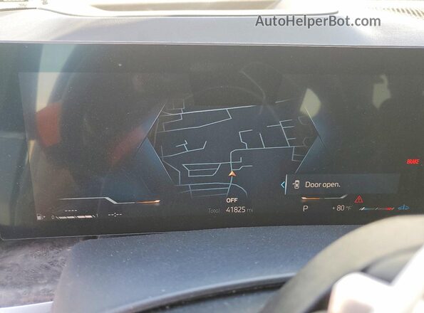 5UX13EU07R9U34264 2024 BMW X5 White Widok zestawu wskaźników