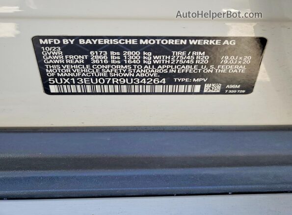 5UX13EU07R9U34264 2024 BMW X5 White Widok naklejki z numerem VIN