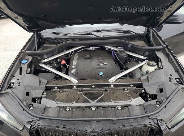 5UX13EU07T9027245 2026 BMW X5 Black ძრავის განყოფილების ხედი