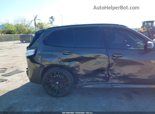 5UX13EU08T9280817 2026 BMW X5 Желто-коричневый Вид спереди
