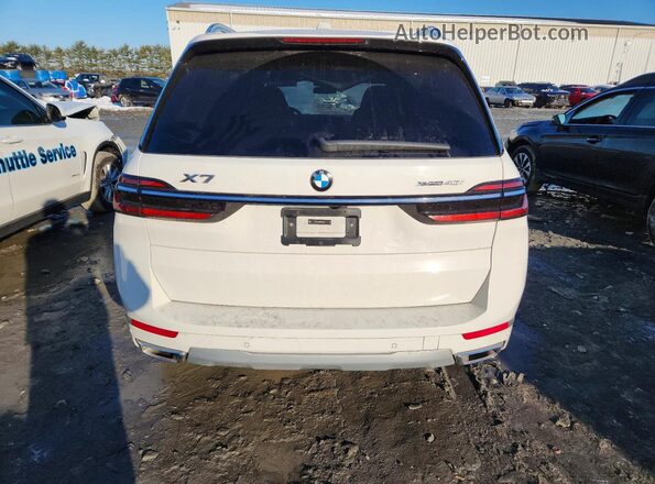 5UX23EM02S9W23009 2025 BMW X7 White Вид ззаду