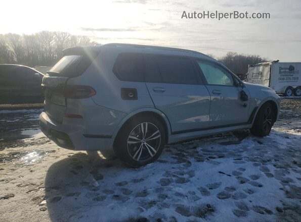 5UX23EM04T9202653 2026 BMW X7 Gray Tył prawy