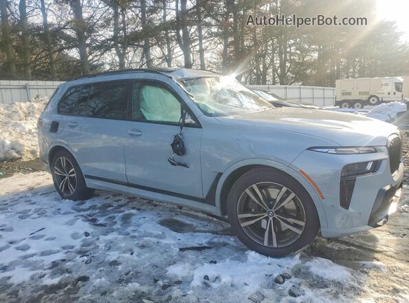 5UX23EM04T9202653 2026 BMW X7 Gray Przód prawy