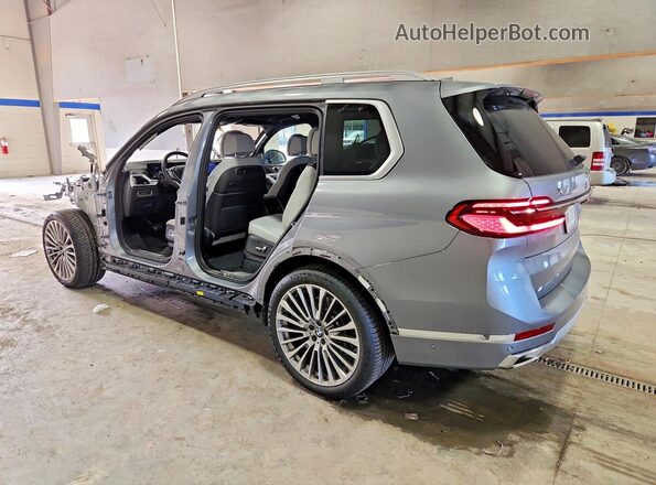 5UX23EM07S9Z89841 2025 BMW X7 Silver Հետևի ձախ