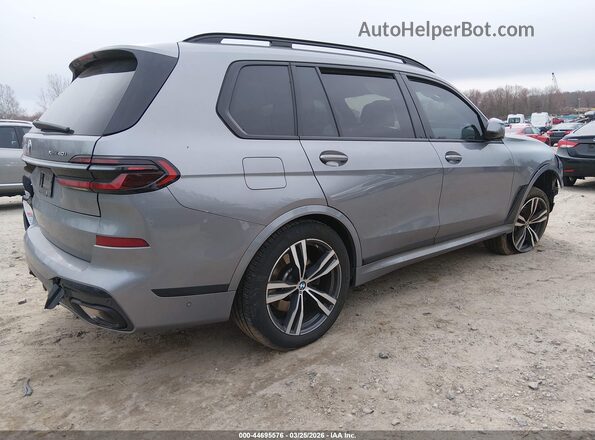 5UX23EM08S9Y80420 2025 BMW X7 Серый Задняя правая четверть