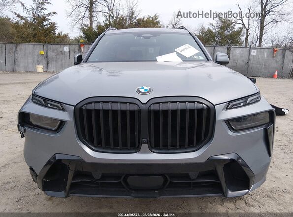 5UX23EM08S9Y80420 2025 BMW X7 Серый Вид щитка приборов