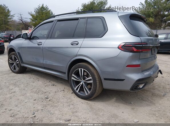 5UX23EM08S9Y80420 2025 BMW X7 Серый Задняя левая четверть