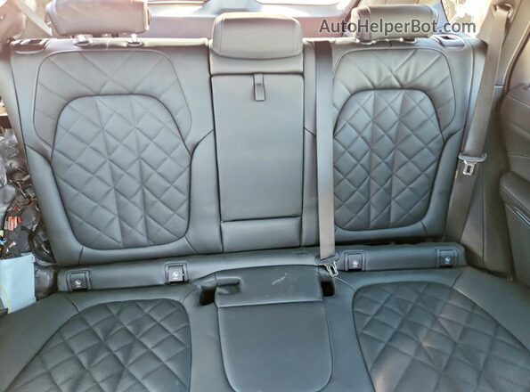 5UX23EU02T9165750 2026 BMW X5 Серый Вид задних сидений