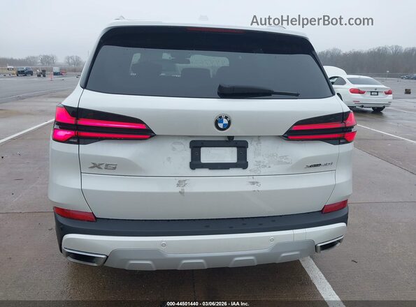 5UX23EU05R9W11205 2024 BMW X5 Белый 