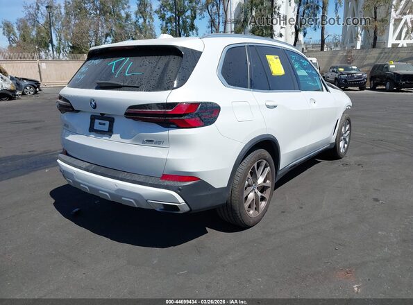 5UX23EU06S9W37849 2025 BMW X5 White Tył prawy