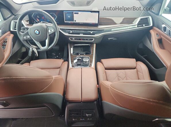 5UX23EU07R9V74397 2024 BMW X5 Фиолетовый Вид панели приборов