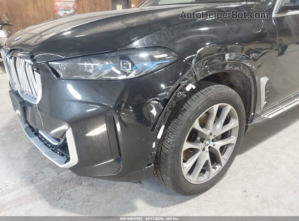 5UX23EU09T9101995 2026 BMW X5 Черный Вид спереди