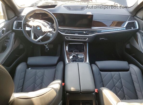 5UX23EU0XT9048532 2026 BMW X5 Черный Вид панели приборов