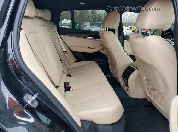 5UX2V1C00L9B76088 2020 BMW X4 Black Widok wnętrza z tyłu