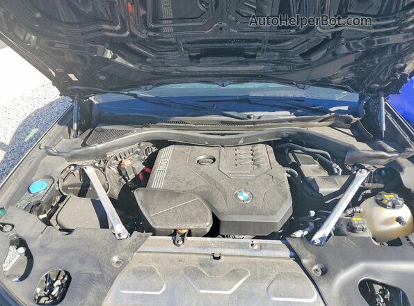 5UX33DT01P9P09757 2023 BMW X4 Black Widok komory silnika