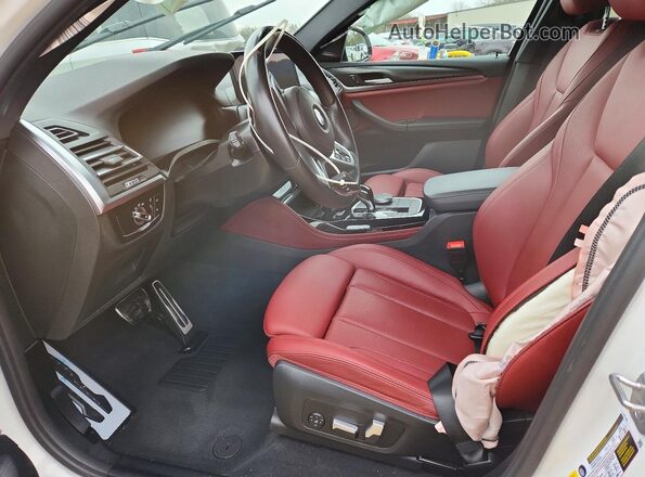 5UX33DT04P9S68934 2023 BMW X4 White Widok wnętrza z przodu