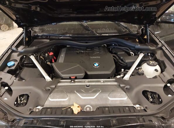 5UX33DT04S9138855 2025 BMW X4 Черный Вид сзади