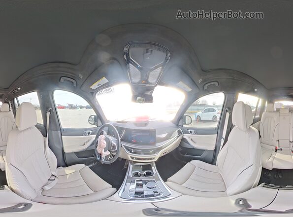 5UX33EM07S9X58023 2025 BMW X7 Белый 