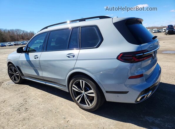 5UX33EM08S9X10045 2025 BMW X7 Silver Trasero izquierdo