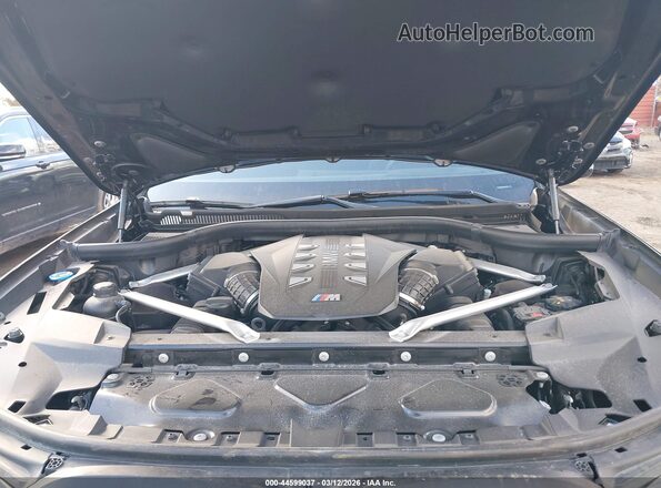 5UX33EM0XS9W22906 2025 BMW X7 Черный Вид сзади
