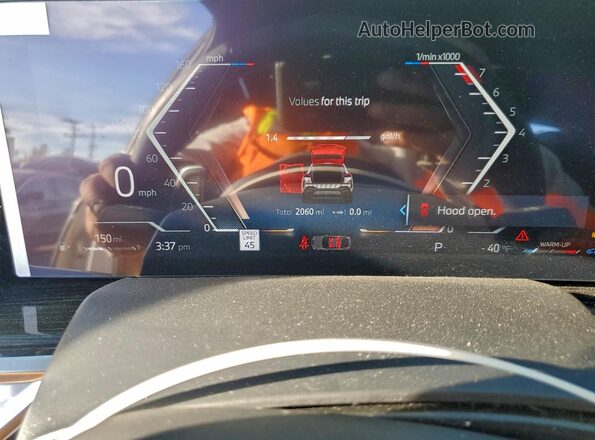 5UX33EX01S9Z96851 2025 BMW X6 Белый Вид щитка приборов