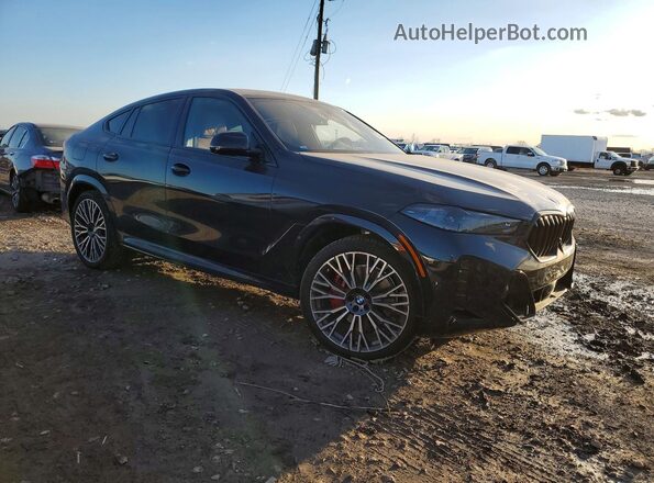 5UX33EX0XT9252926 2026 BMW X6 Black Przód prawy