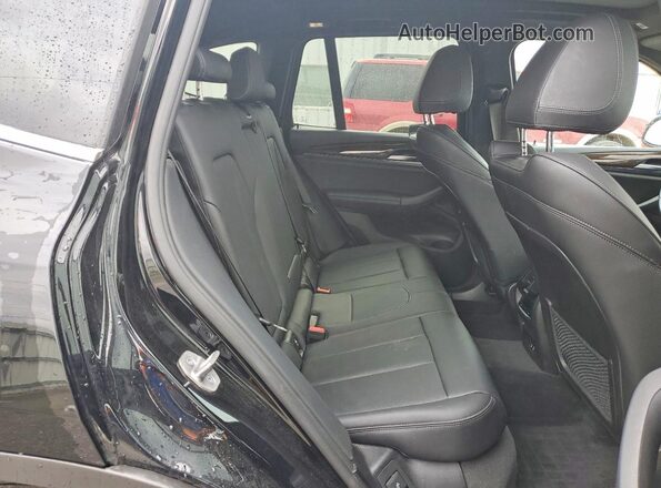 5UX43DP00N9J81608 2022 BMW X3 Черный Вид задней части салона