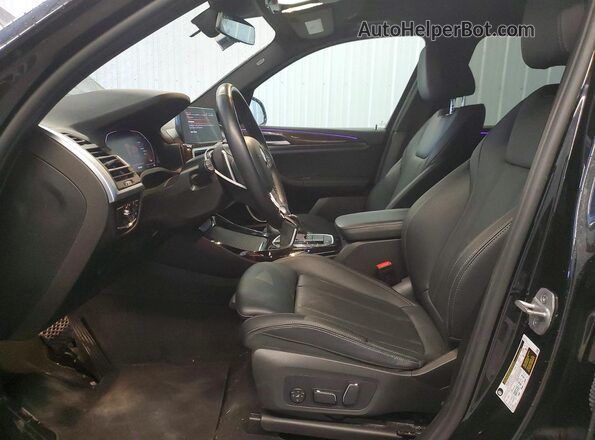 5UX43DP02R9X15598 2024 BMW X3 Black Vista interior delantera