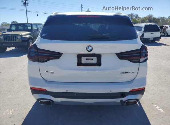 5UX43DP04P9N79875 2023 BMW X3 White Widok z tyłu