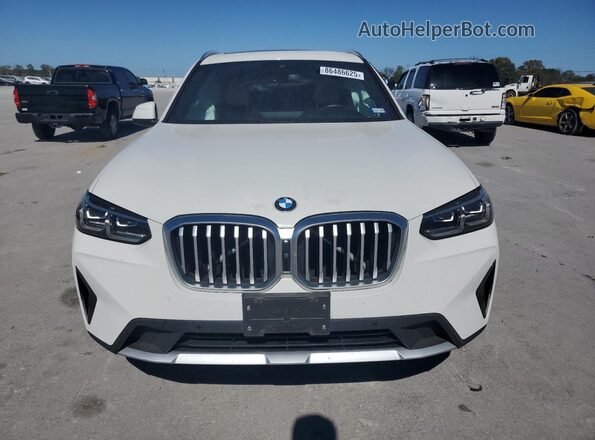 5UX43DP04P9N79875 2023 BMW X3 White Widok z przodu