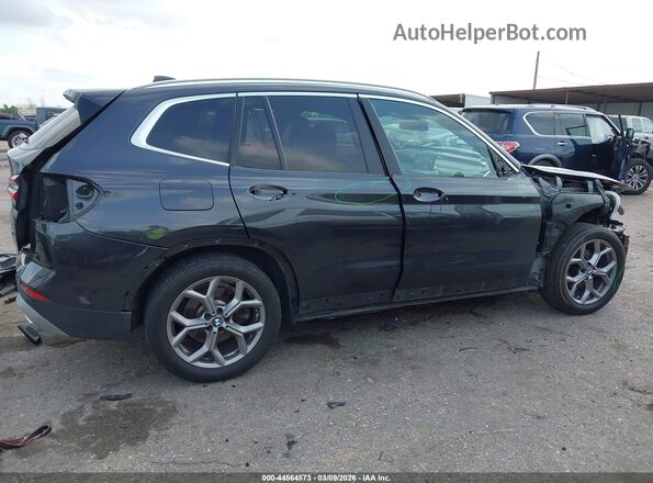 5UX43DP09P9R69807 2023 BMW X3 Black Вид задньої частини салону
