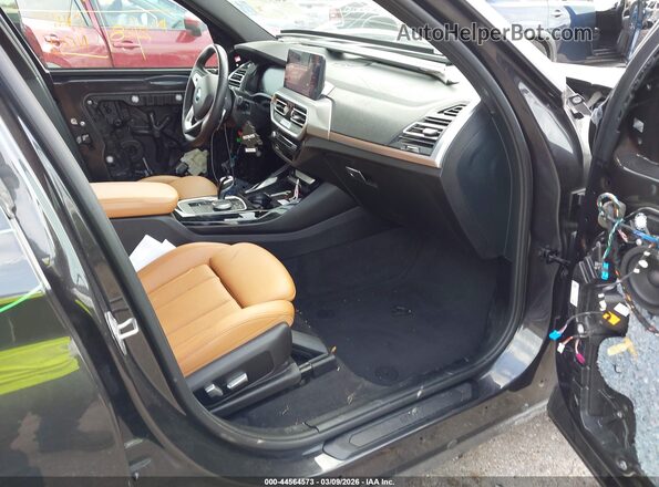 5UX43DP09P9R69807 2023 BMW X3 Black Вид салону спереду