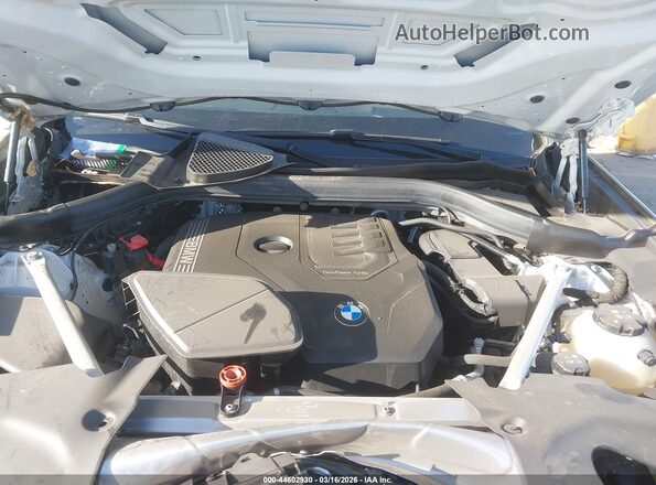 5UX43DP0XR9U43771 2024 BMW X3 White უკანა ხედი