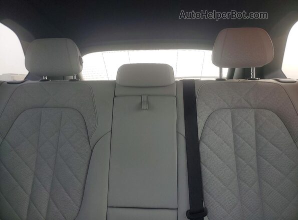 5UX43EU06T9039013 2026 BMW X5 Серый Вид задних сидений