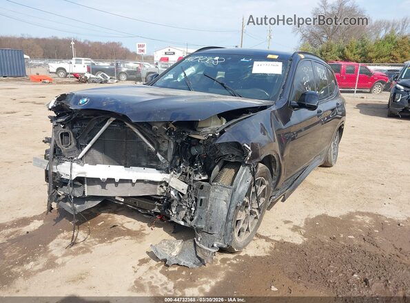 5UX53DP08R9W66329 2024 BMW X3 Черный Вид спереди