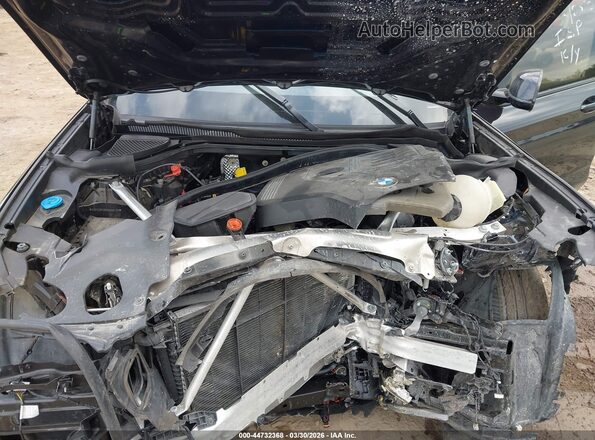 5UX53DP08R9W66329 2024 BMW X3 Черный Вид сзади