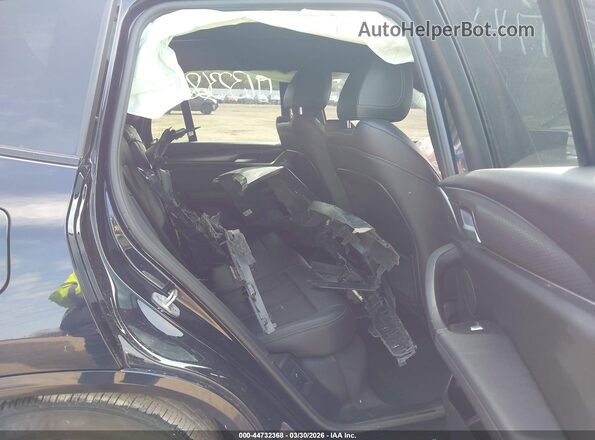5UX53DP08R9W66329 2024 BMW X3 Черный Вид наклейки с VIN-кодом