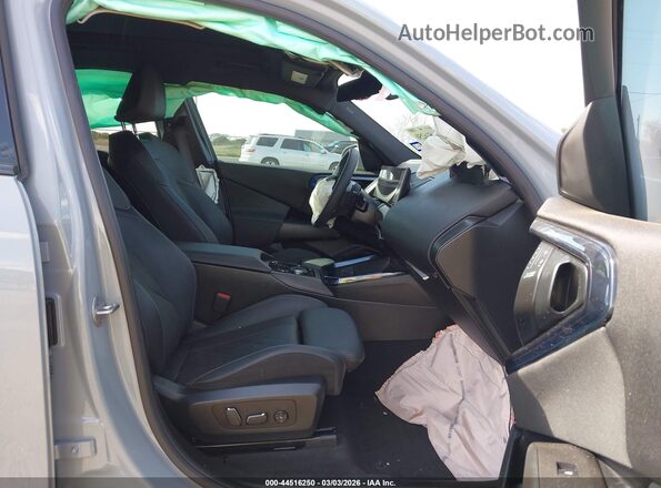 5UX53GP04S9047637 2025 BMW X3 Gray Widok wnętrza z przodu