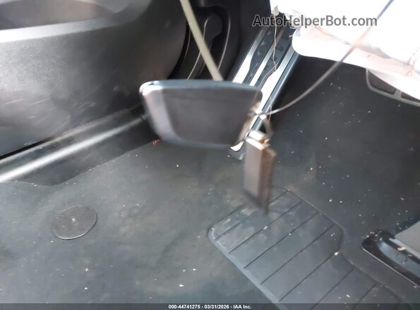 5UX83DP08P9P84844 2023 BMW X3 White Dashboard view