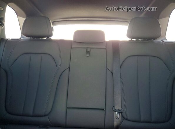 5UXCR4C06M9G08646 2021 BMW X5 White უკანა სავარძლების ხედი