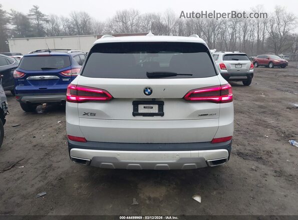 5UXCR6C52KLL04508 2019 BMW X5 Белый 