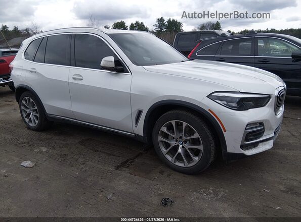 5UXCR6C55KLK89955 2019 BMW X5 Белый Передняя правая четверть