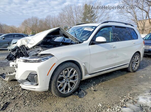 5UXCW2C04M9H15627 2021 BMW X7 Белый Передняя левая четверть