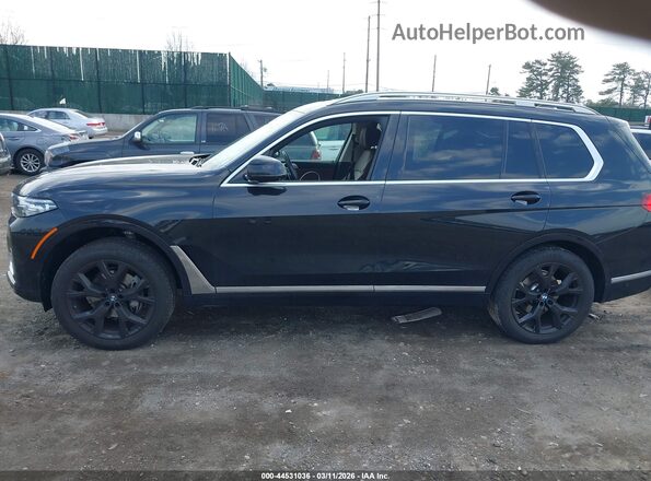5UXCW2C05M9F51708 2021 BMW X7 Black Панорамний вид салону 360°
