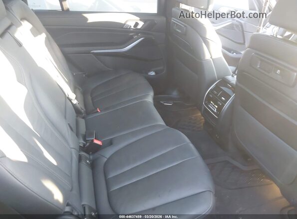 5UXCW2C09N9L68522 2022 BMW X7 Black VIN sticker view